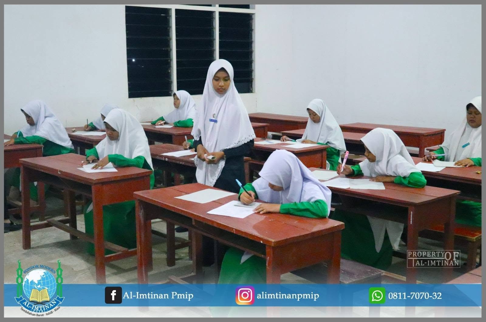 UJIAN BAHASA SANTRIWATI